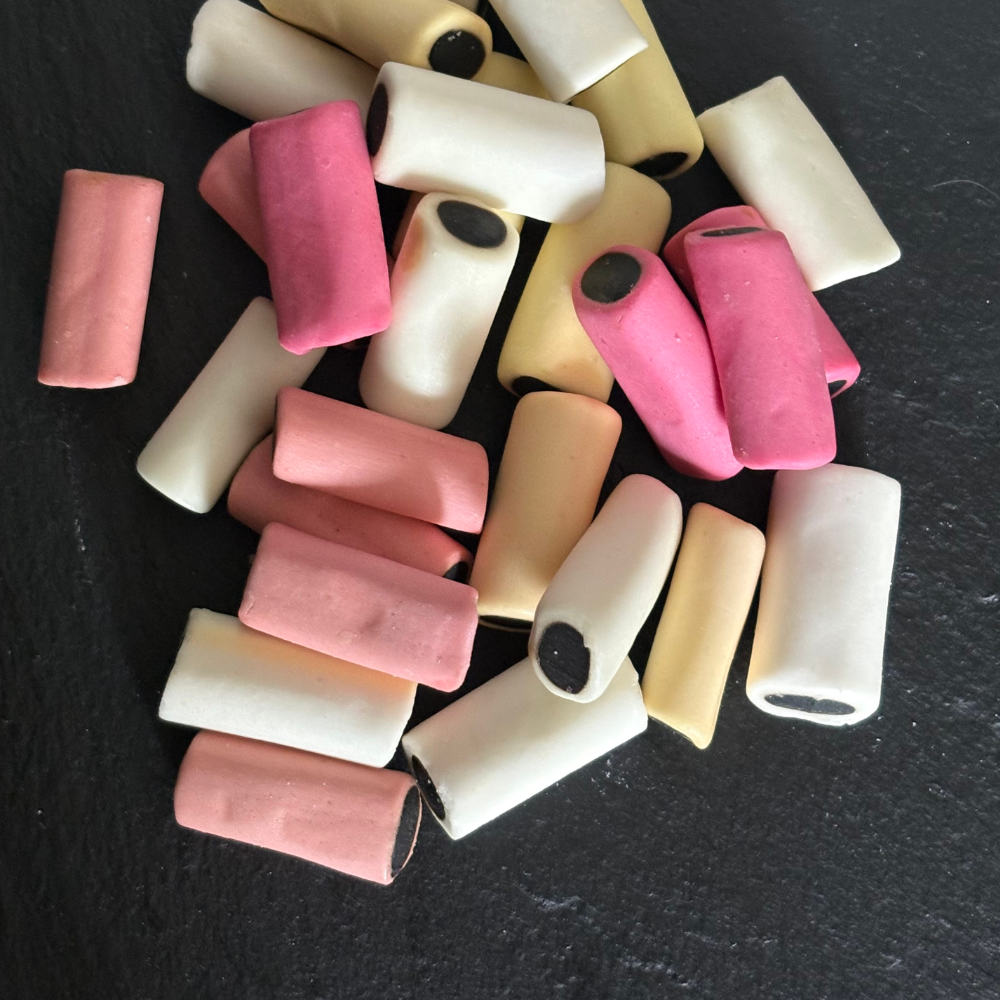 licorice-dutch-mounties.jpg Main image