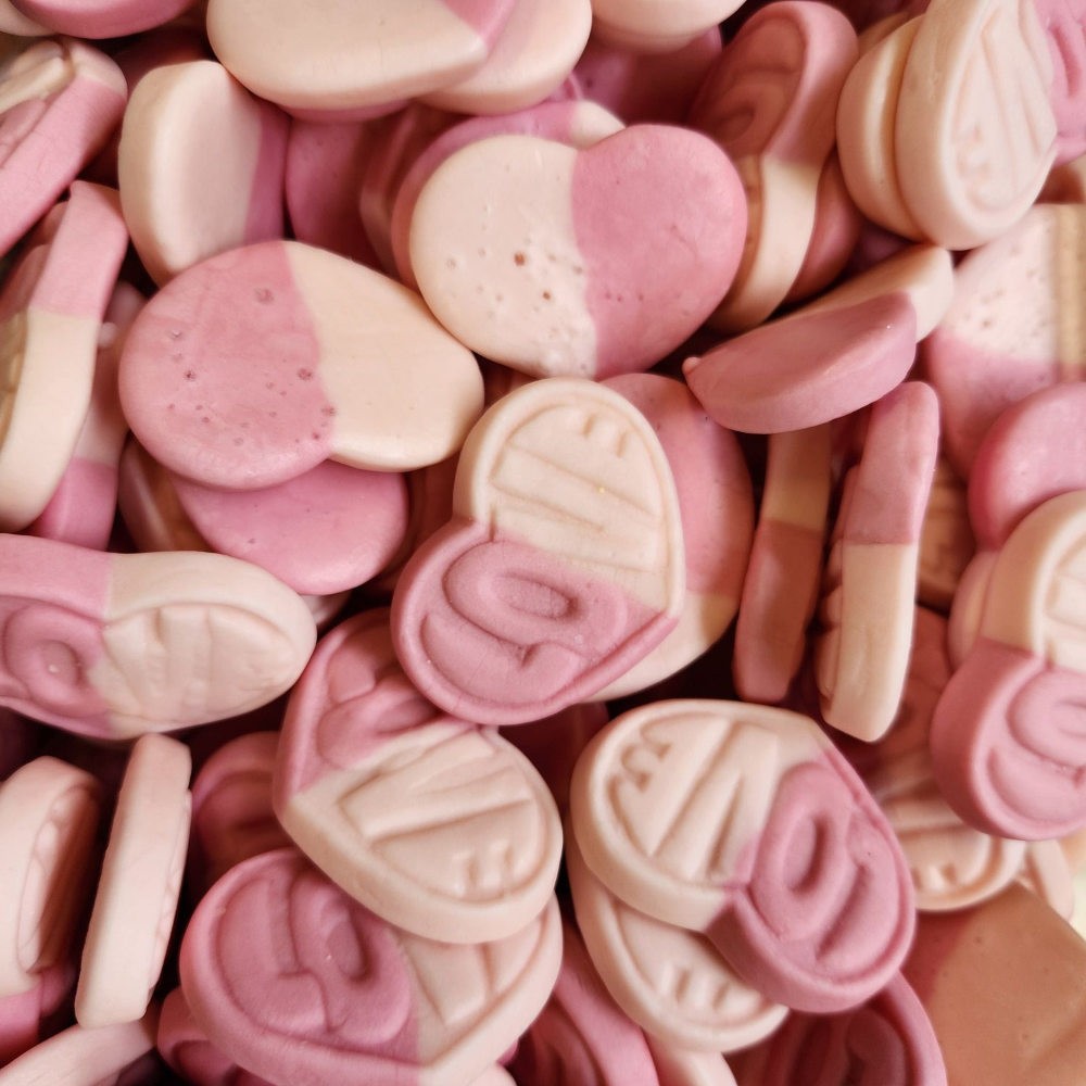 swedish-style-hearts-strawberry-vanilla.jpg Main image